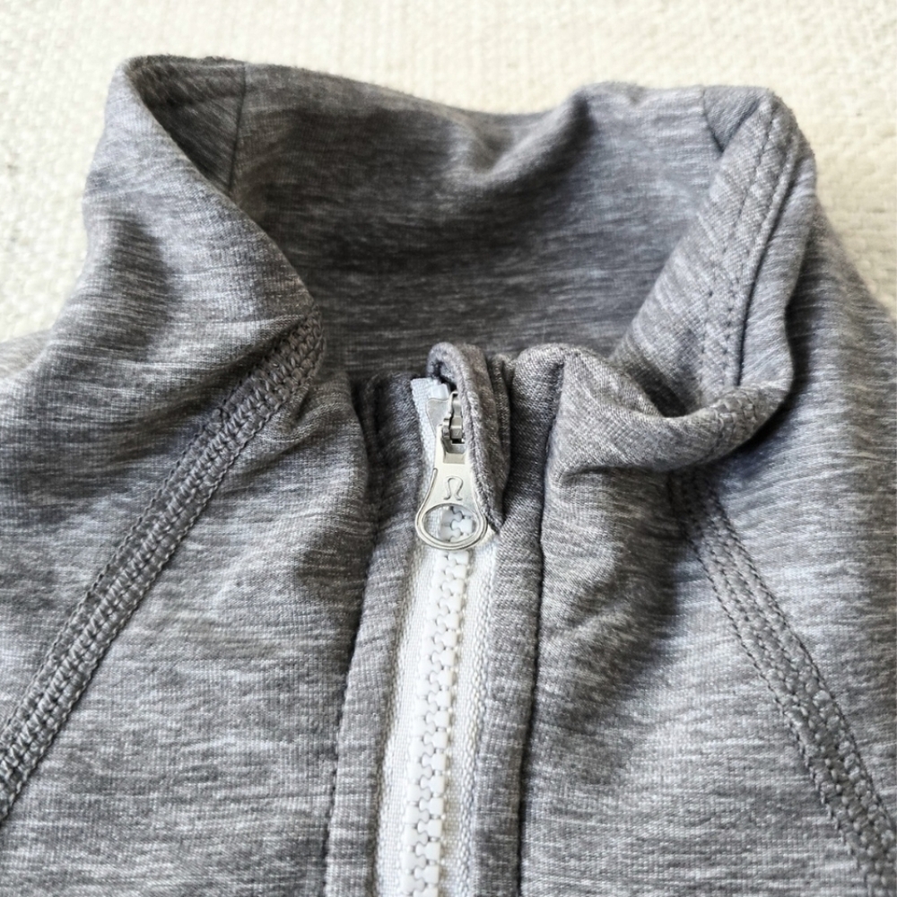Lululemon Define Pullover Heathered Slate Gray (First Release) Half Zip Size 4 - Picture 12 of 16